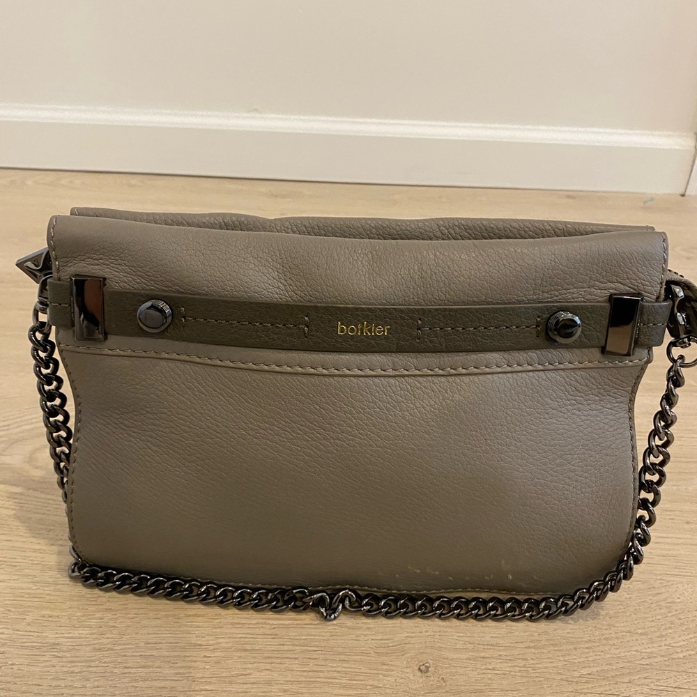 Shoulder/ crossbody leather bag